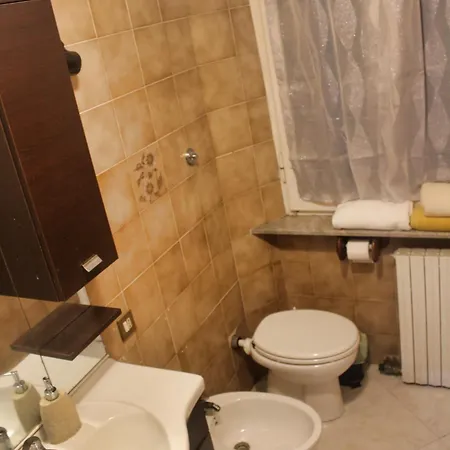 En Δωμάτια σε οικογενειακή κατοικία *